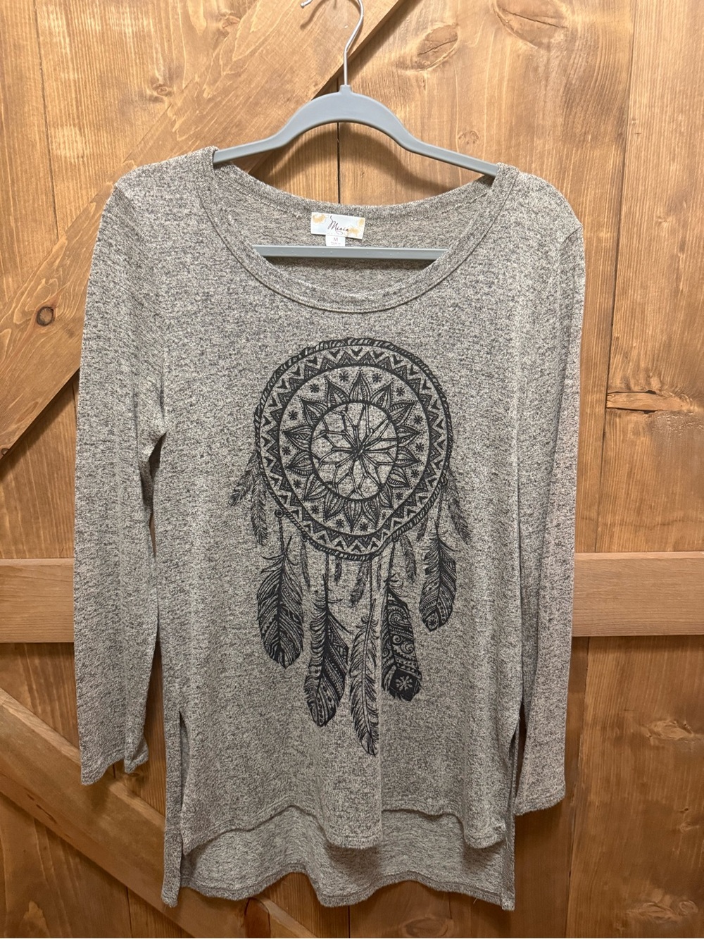 Misia Gray Long Sleeve Top with Black Dreamcatcher Graphic